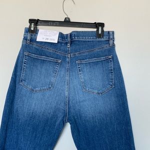 Loft Fit and Flare Cropped Jeans 👖 NWT Size 8 PRICE FIRM 💥